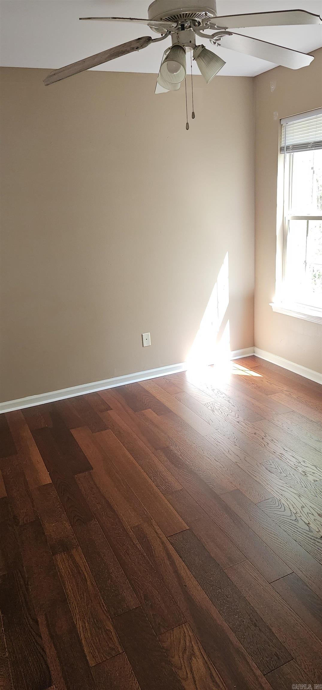 John Barrow 7L - Residential Lease