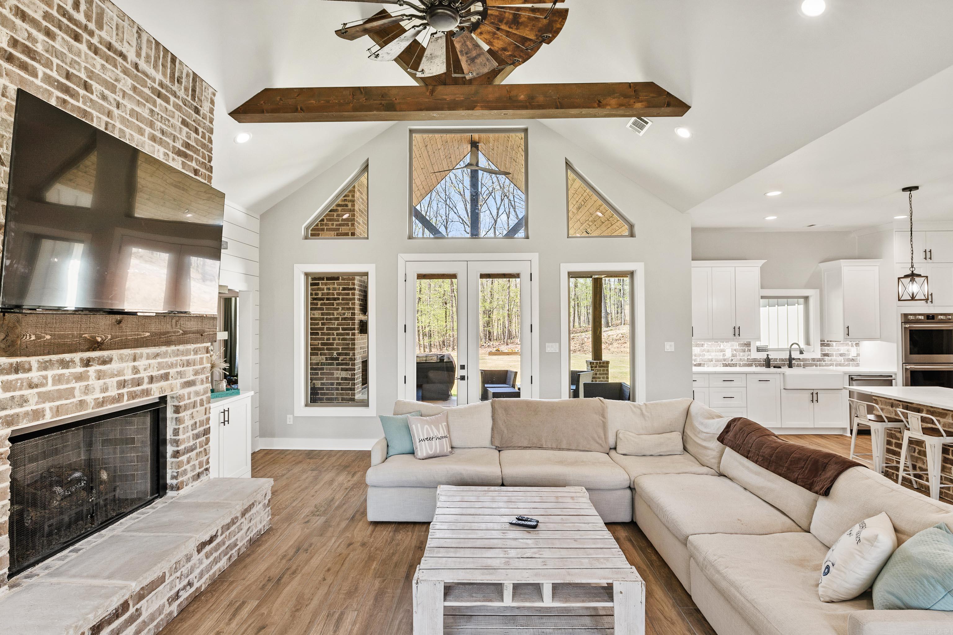 AJA ACRES - Residential