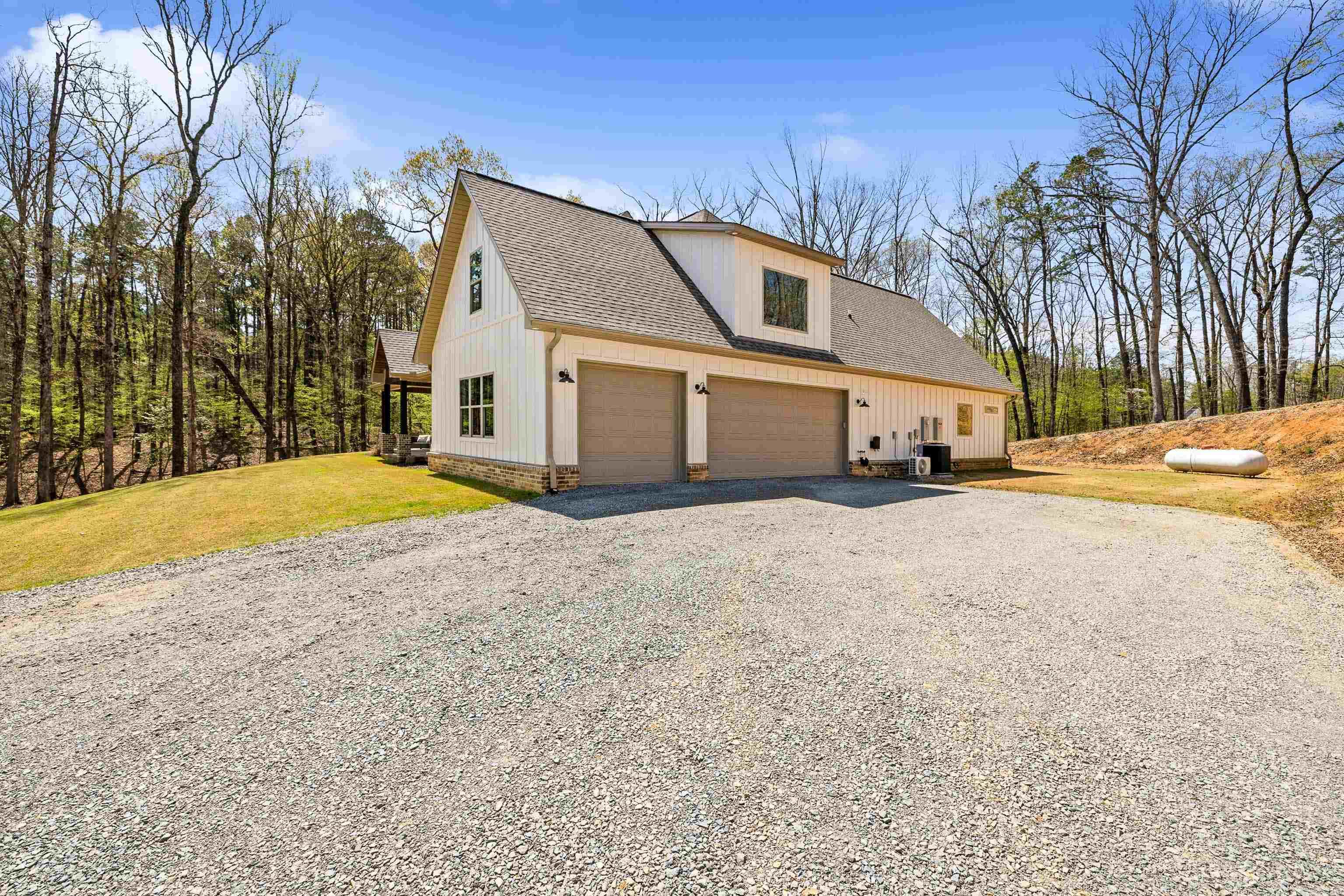 AJA ACRES - Residential