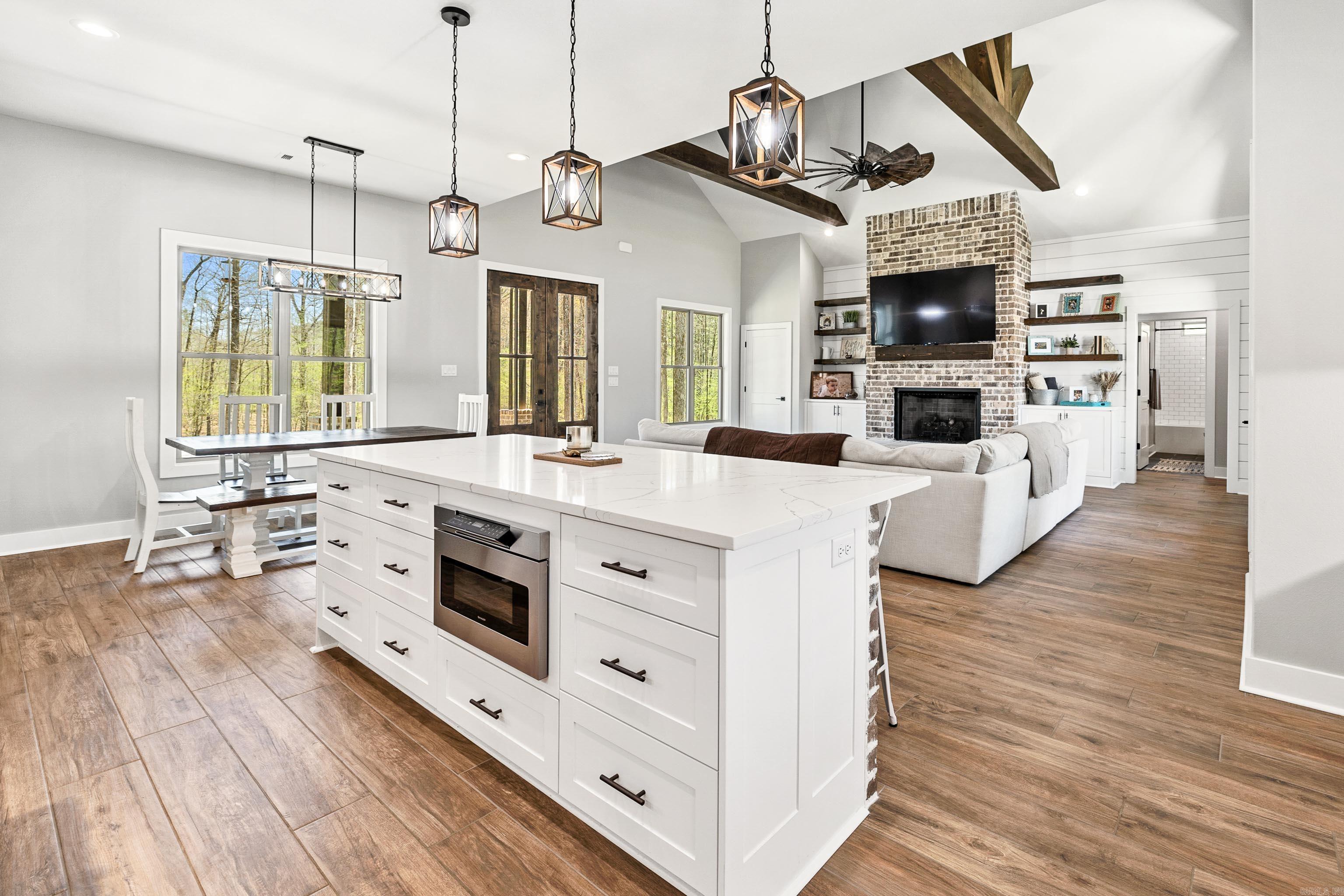 AJA ACRES - Residential
