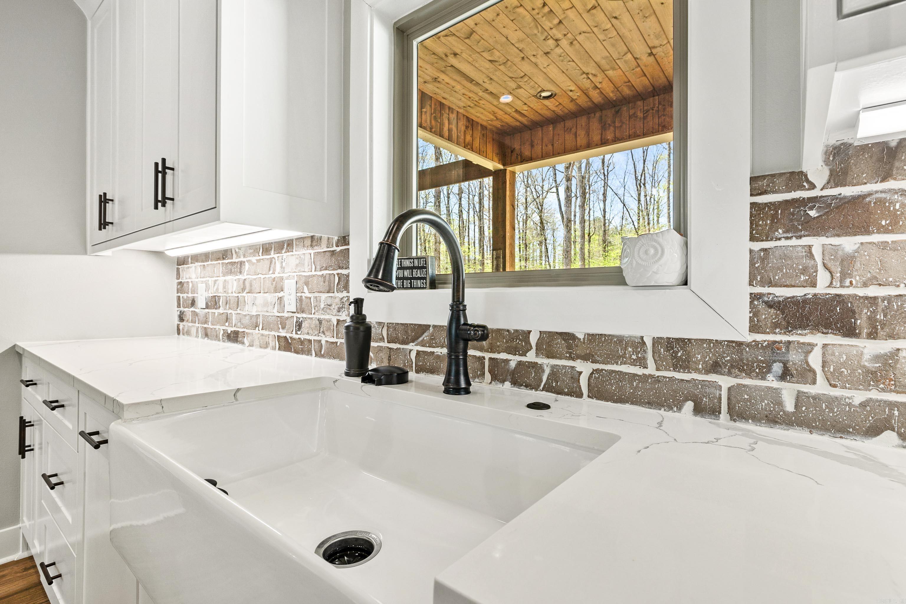 AJA ACRES - Residential