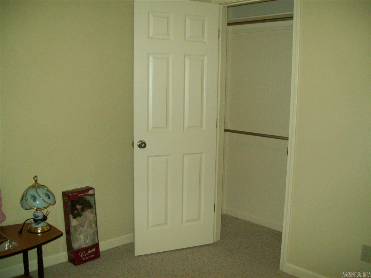 BOMBER BASE - Residential