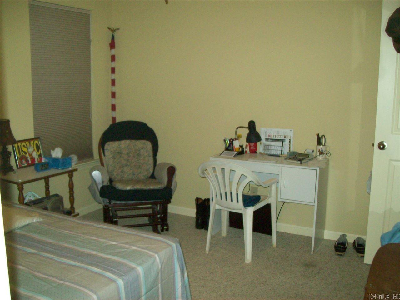 BOMBER BASE - Residential