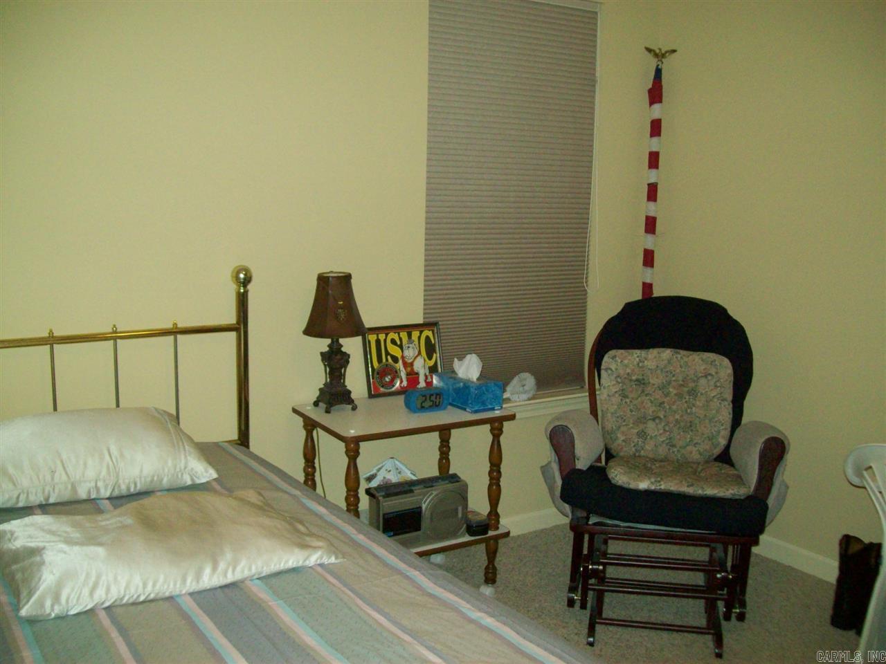 BOMBER BASE - Residential