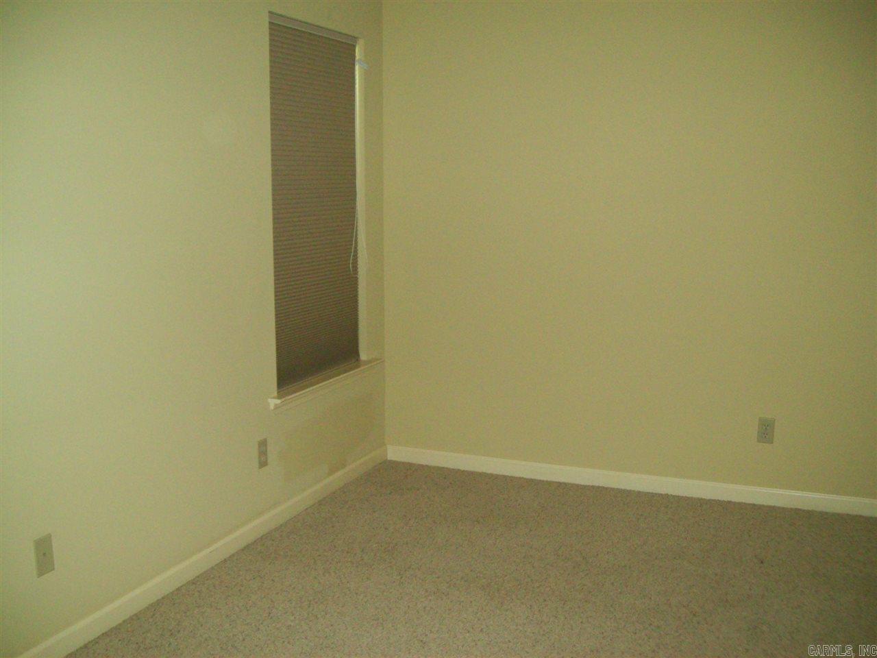 BOMBER BASE - Residential