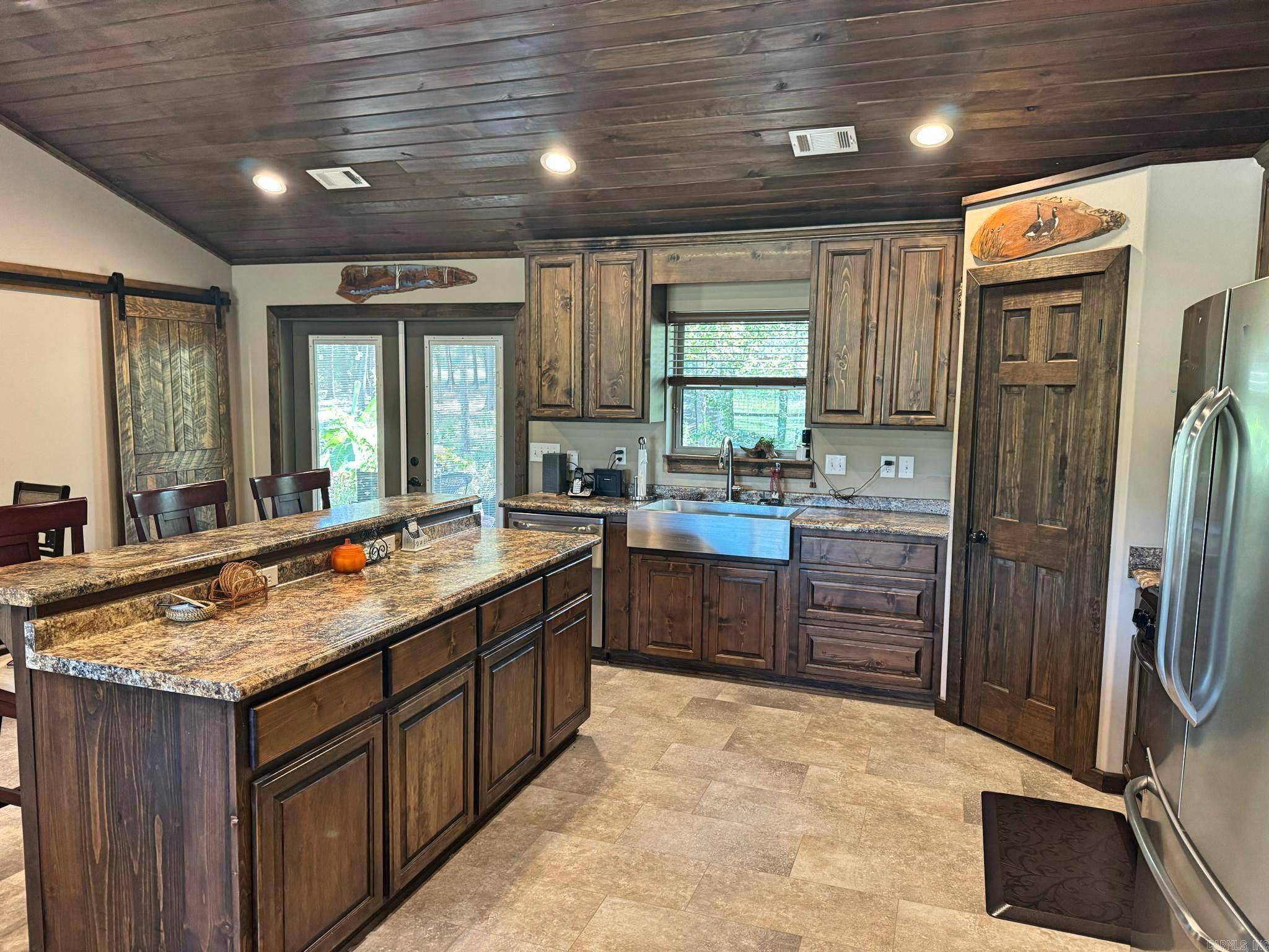 LANCASTER-TUBBS CREEK - Residential