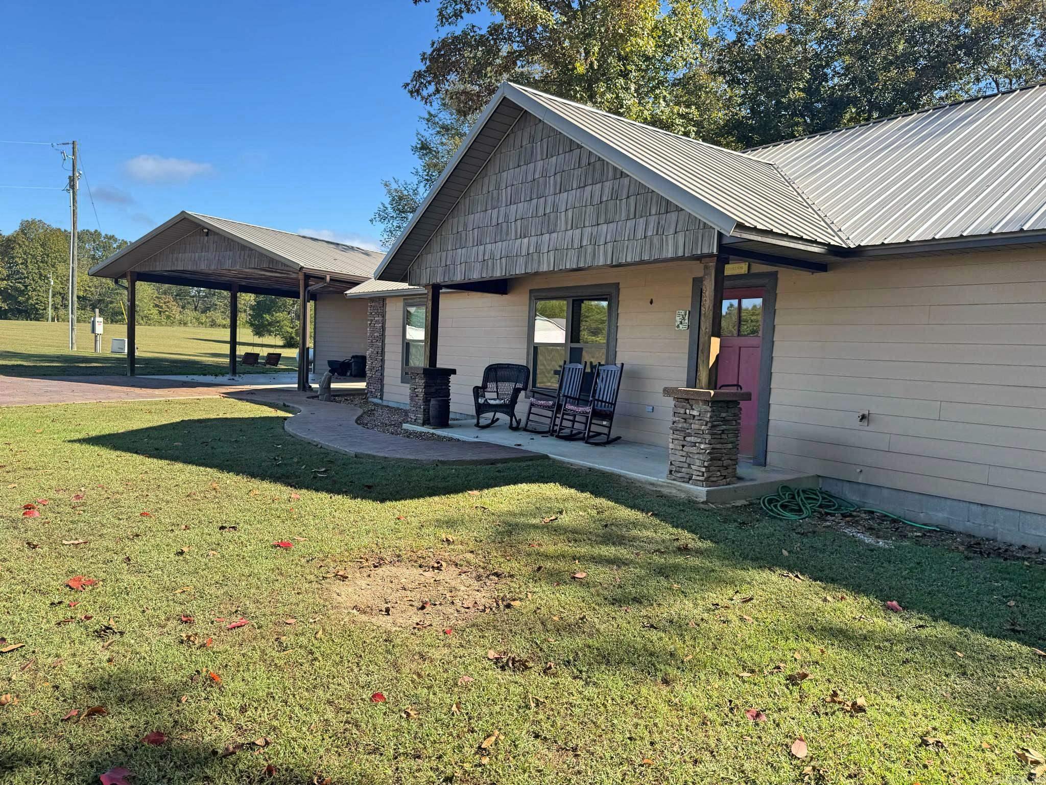 LANCASTER-TUBBS CREEK - Residential