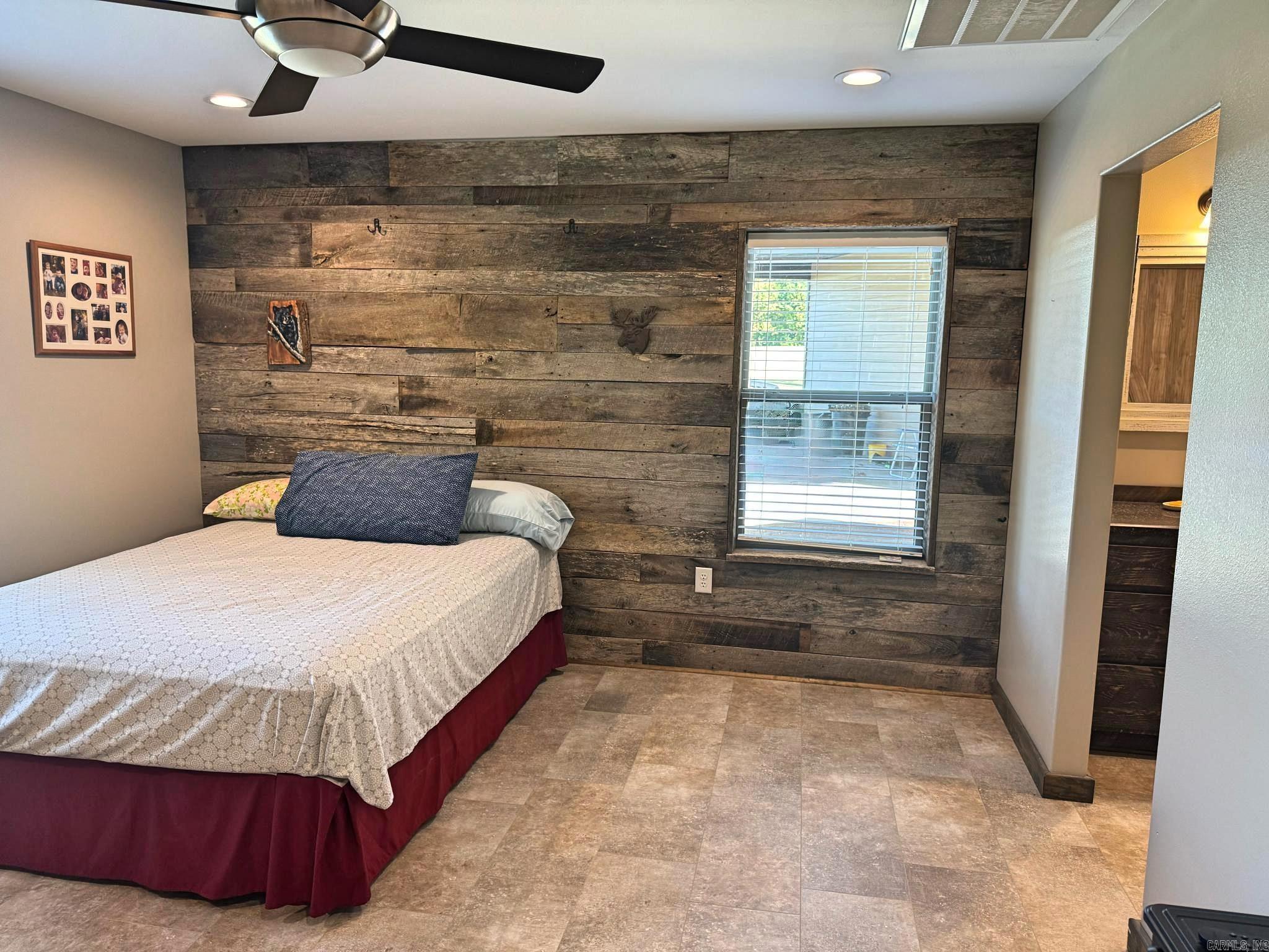 LANCASTER-TUBBS CREEK - Residential