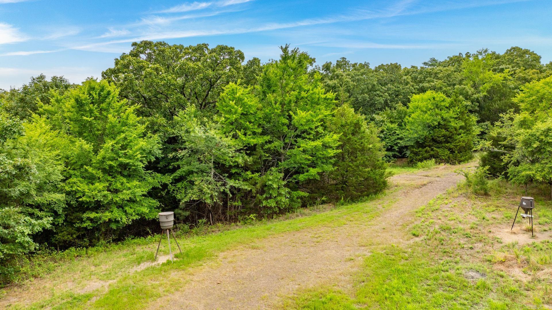 Metes & Bounds - Land