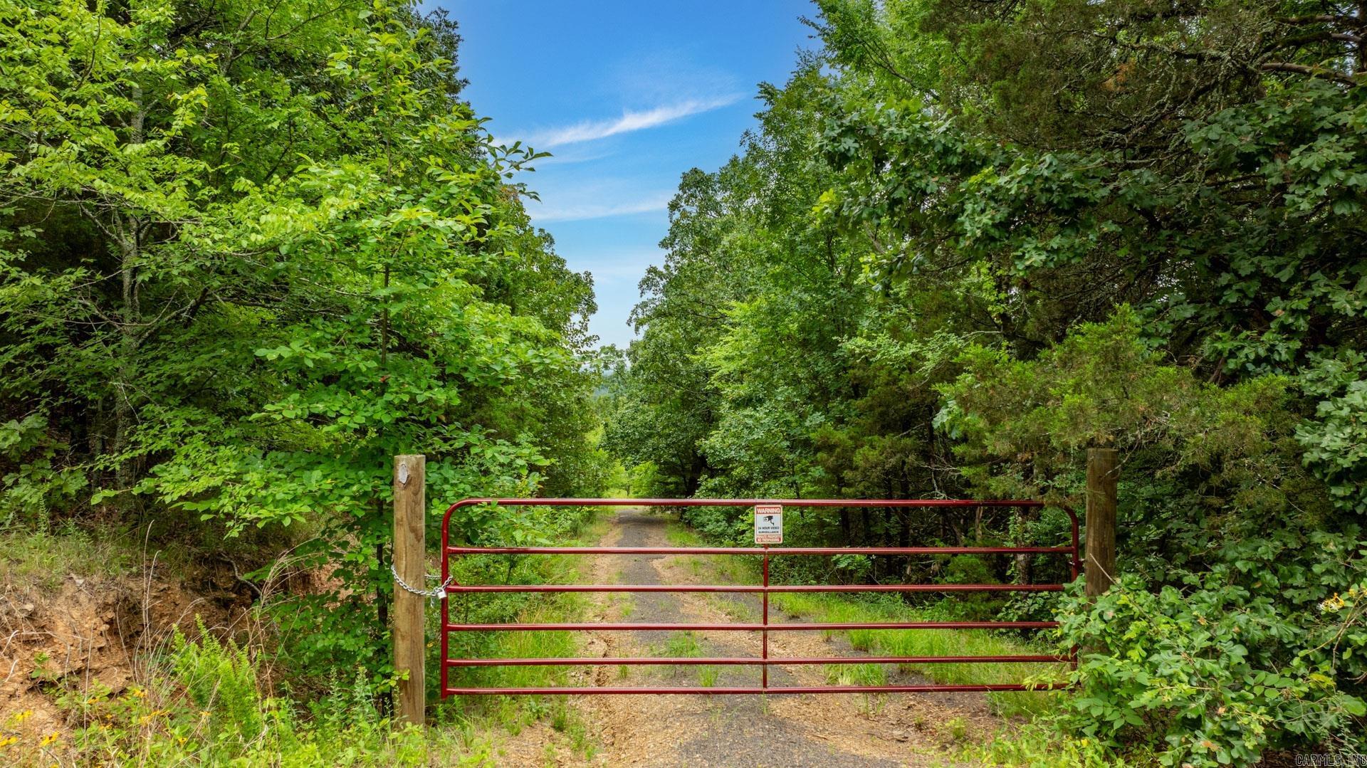 Metes & Bounds - Land