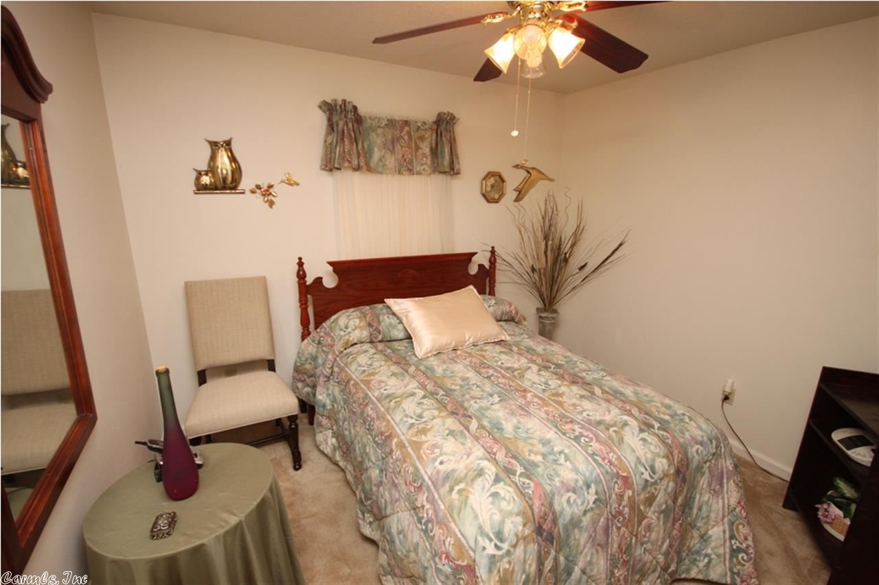 PECAN LAKE - Residential