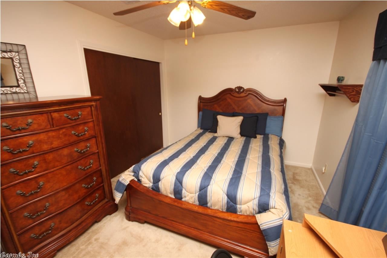 PECAN LAKE - Residential