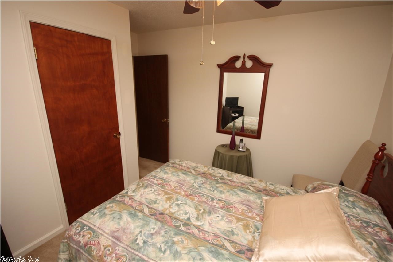 PECAN LAKE - Residential