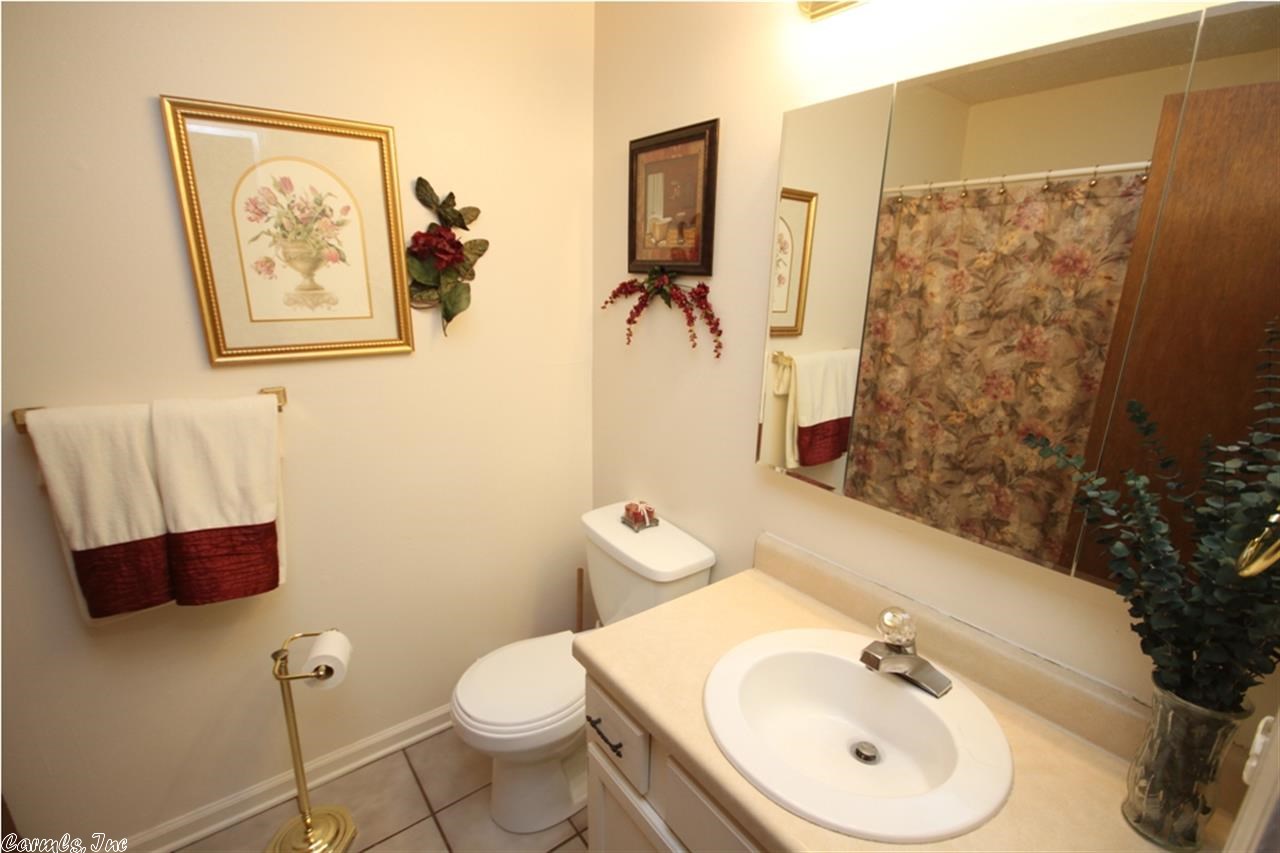 PECAN LAKE - Residential