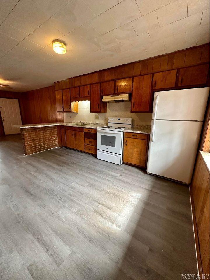 Metes & Bounds - Residential Income