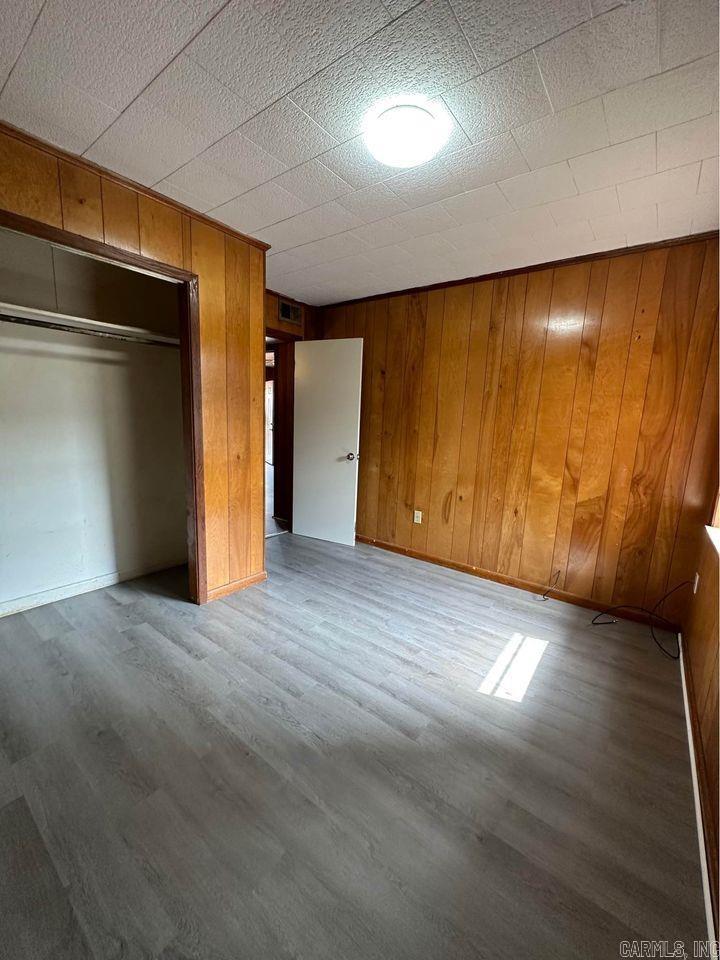 Metes & Bounds - Residential Income