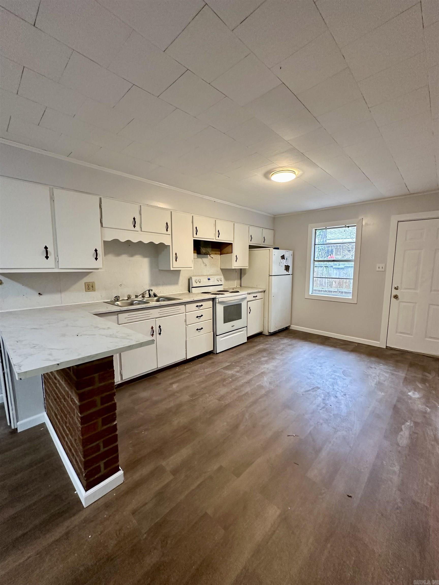 Metes & Bounds - Residential Income