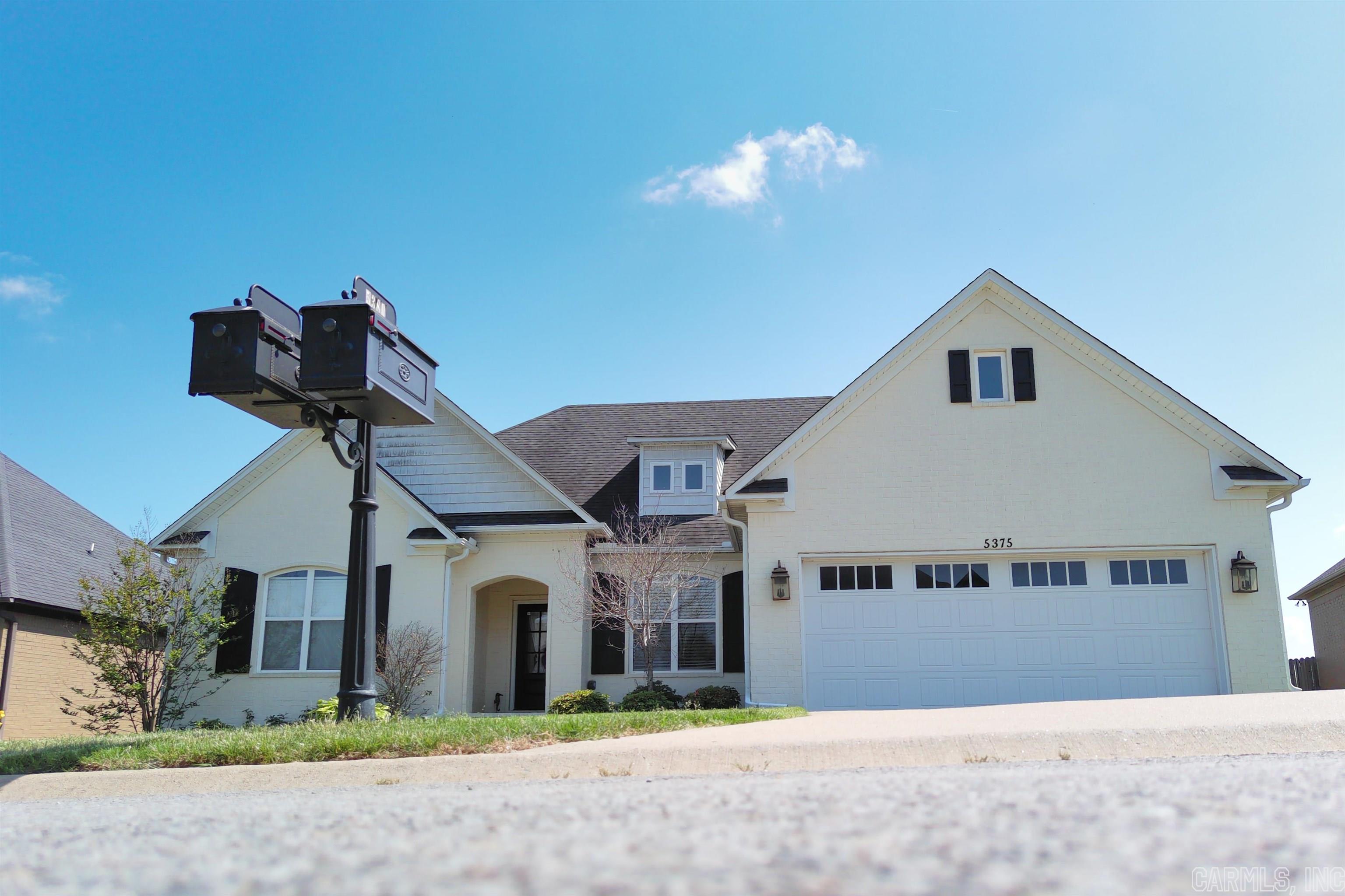 CHAPEL CREEK - Residential