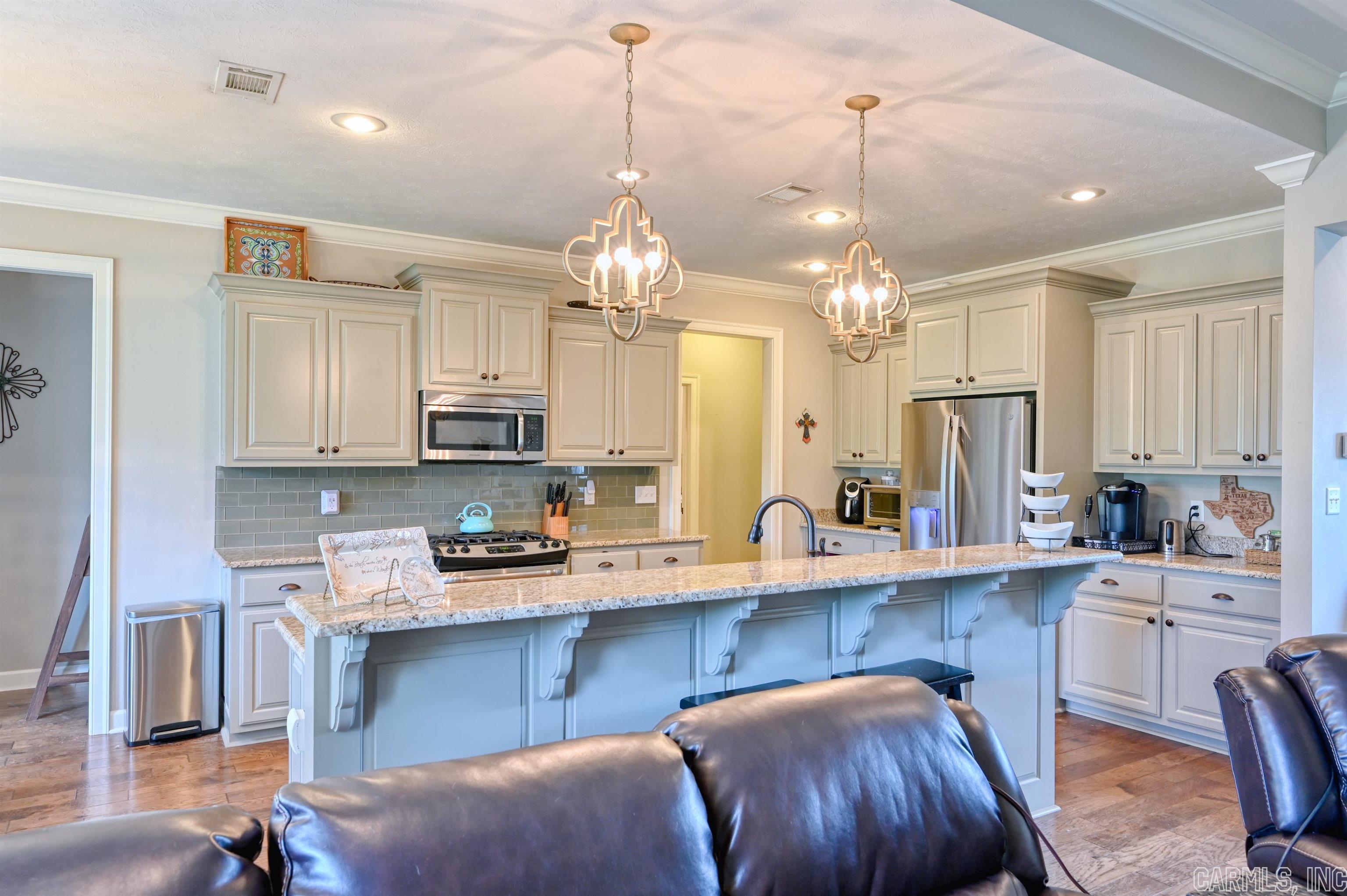 CHAPEL CREEK - Residential