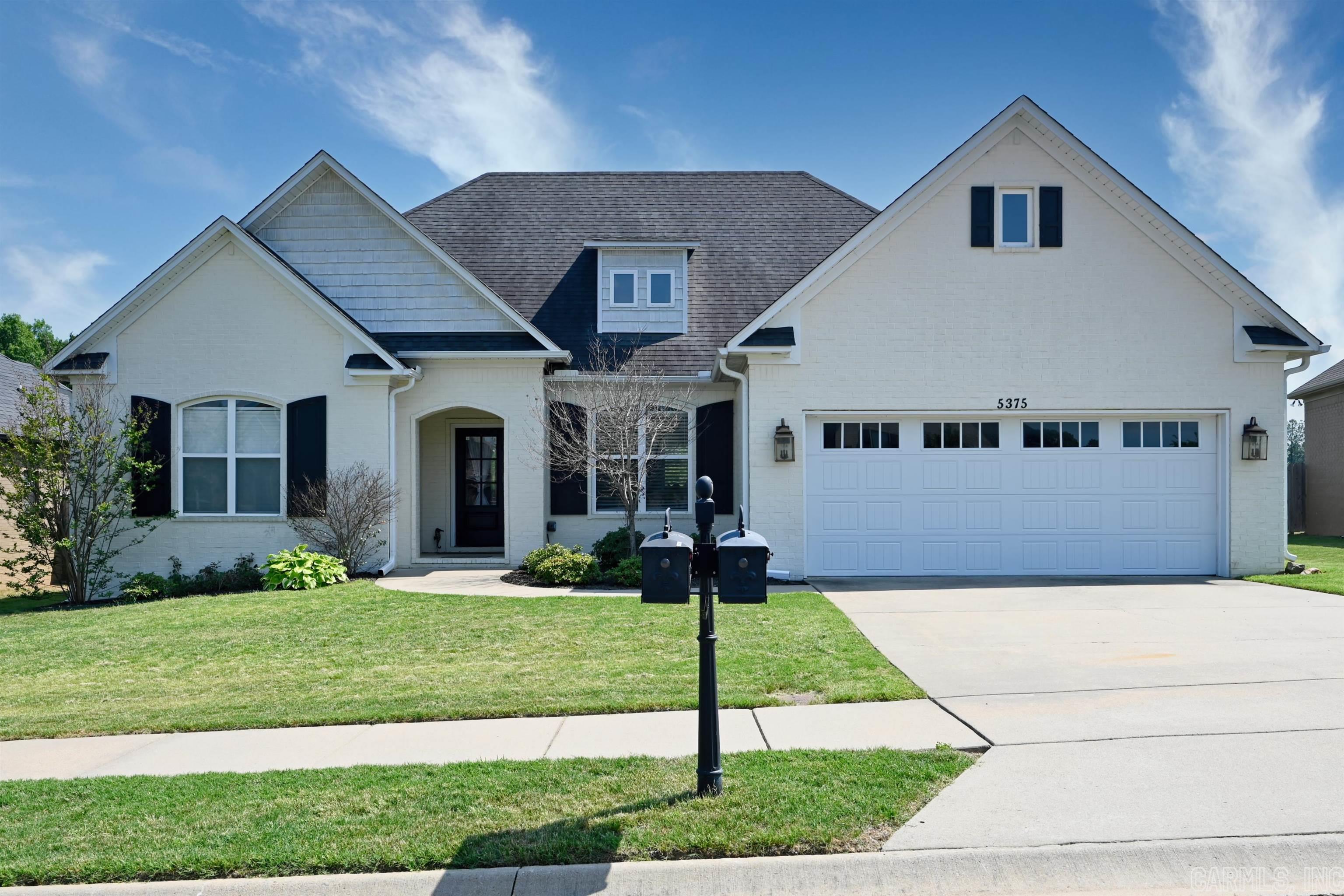 CHAPEL CREEK - Residential