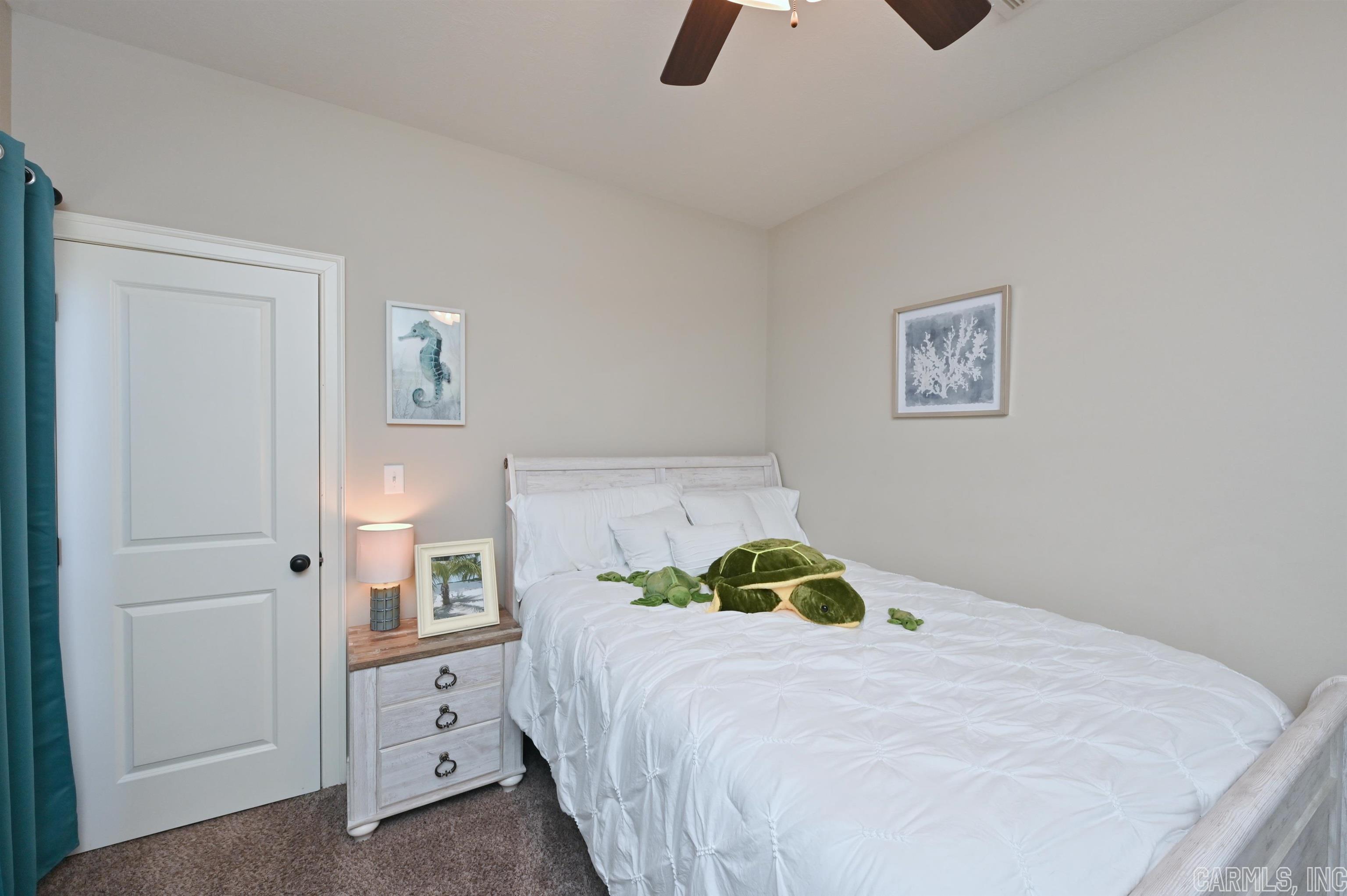 CHAPEL CREEK - Residential