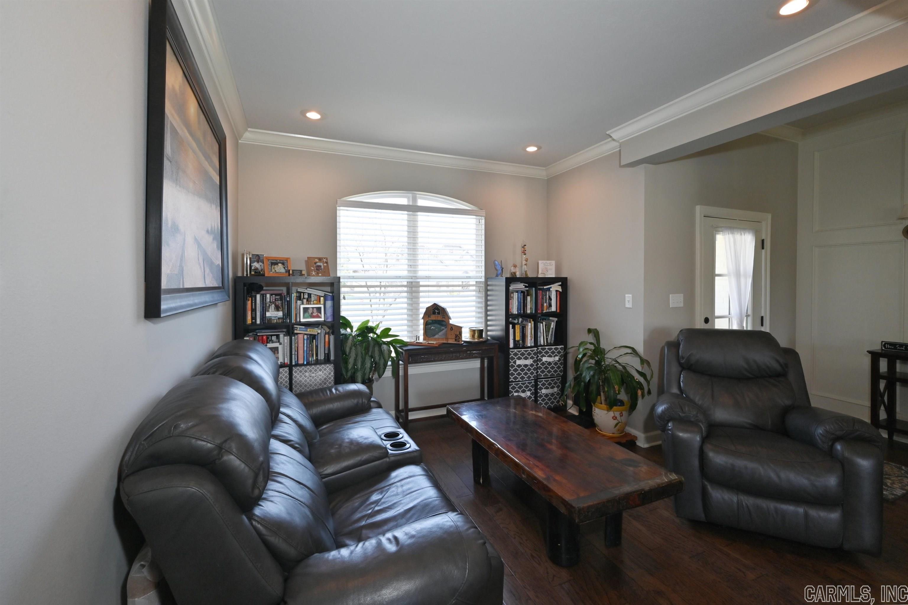 CHAPEL CREEK - Residential