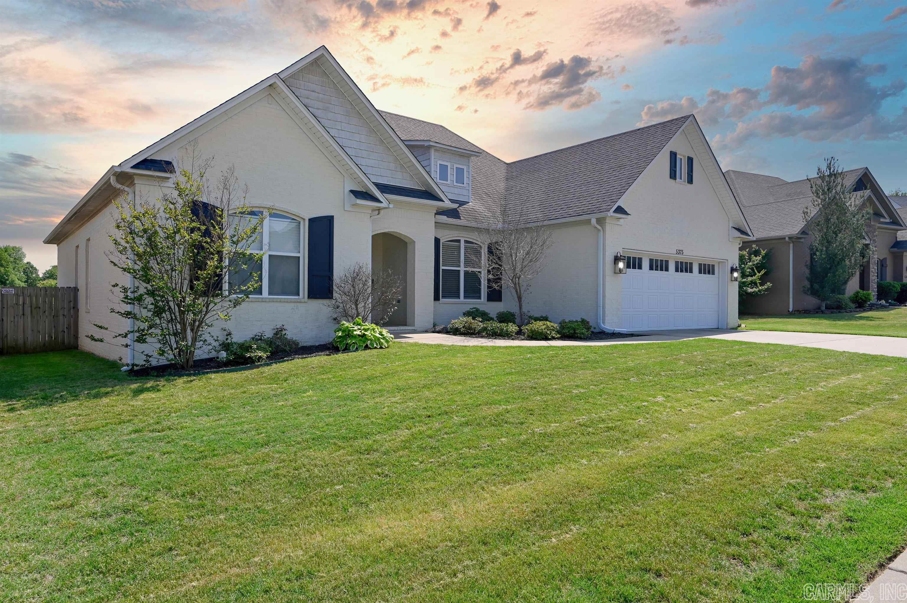 CHAPEL CREEK - Residential