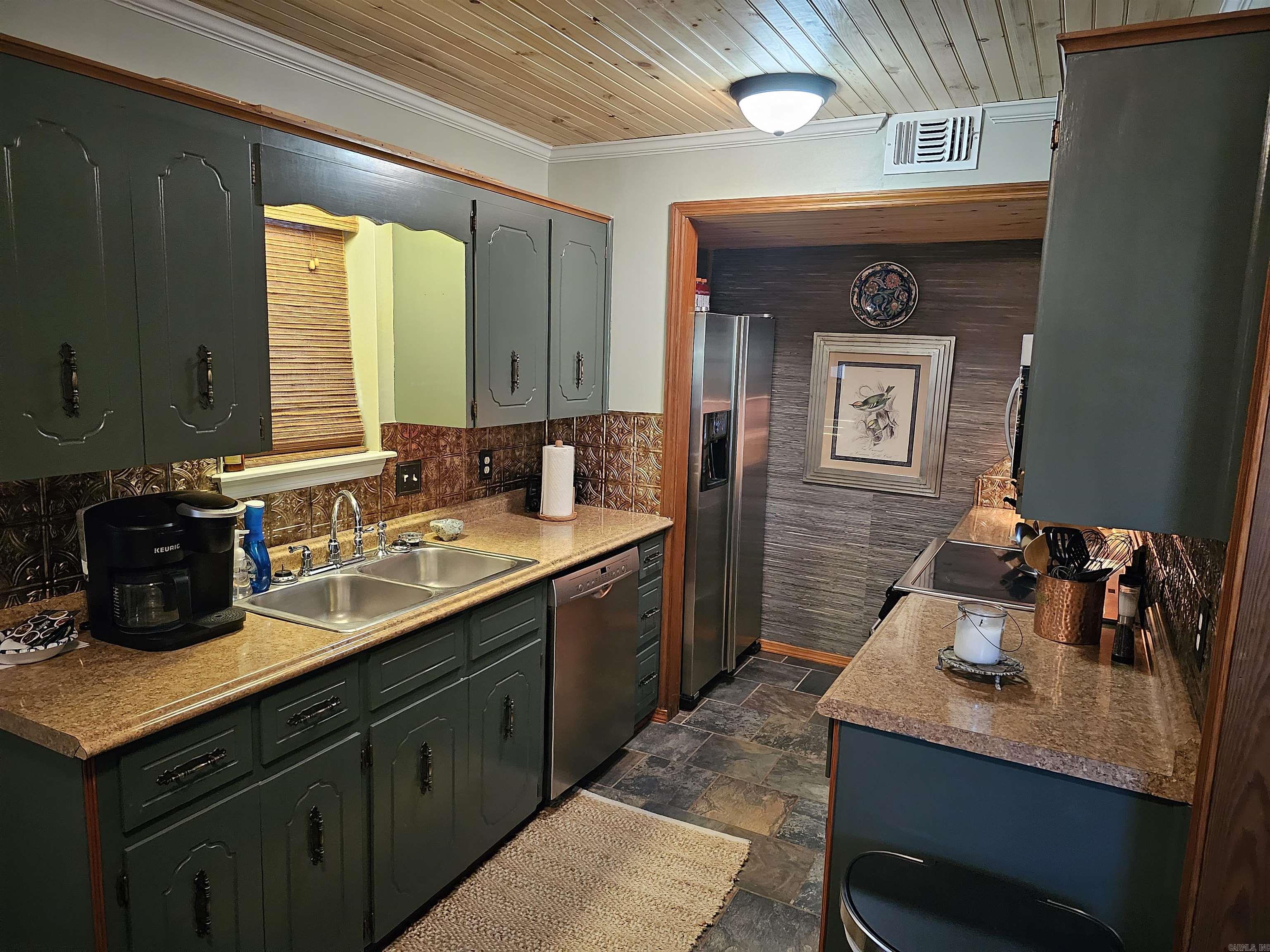 Highland Estate - Residential