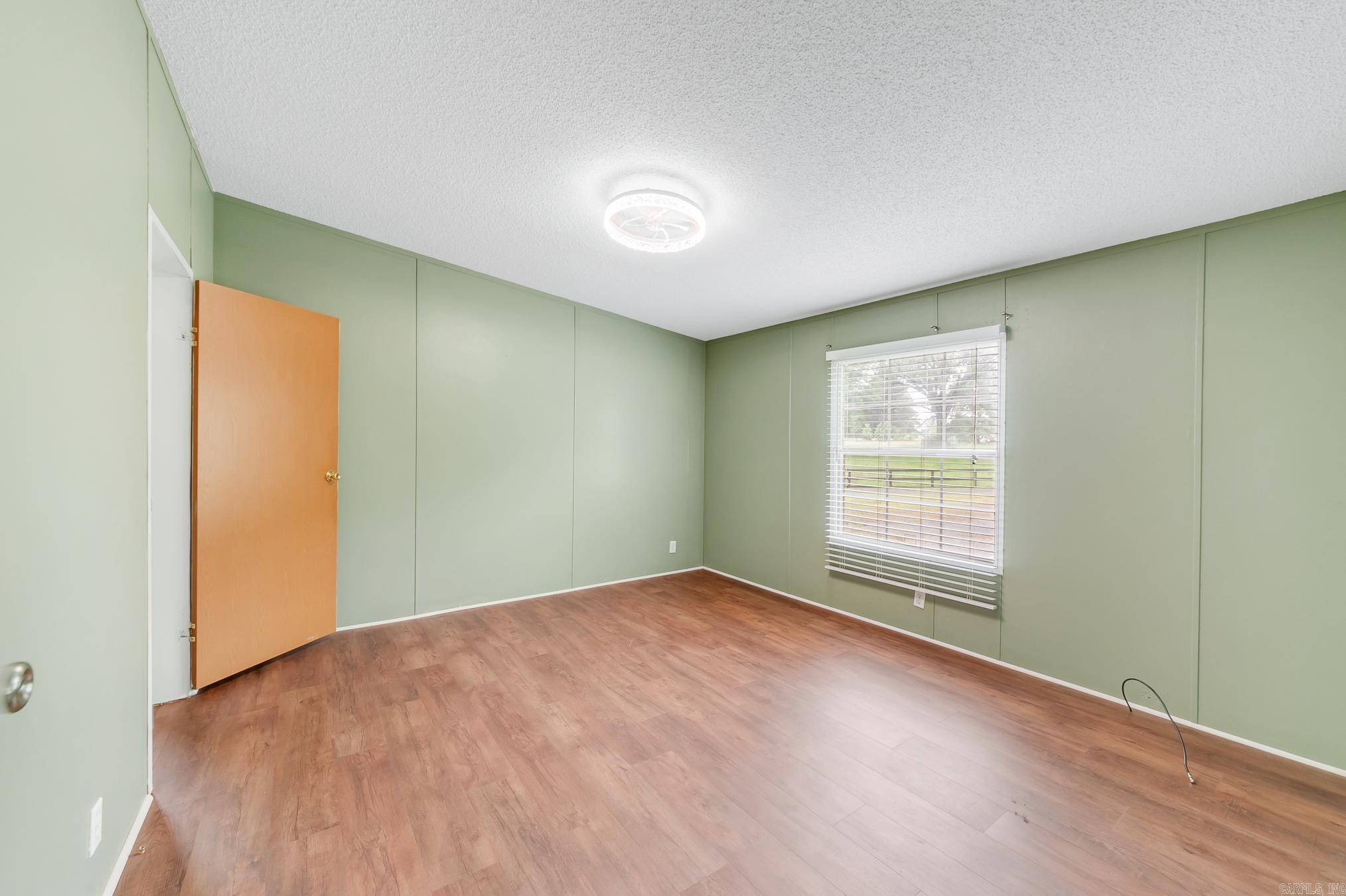 Metes & Bounds - Residential Lease