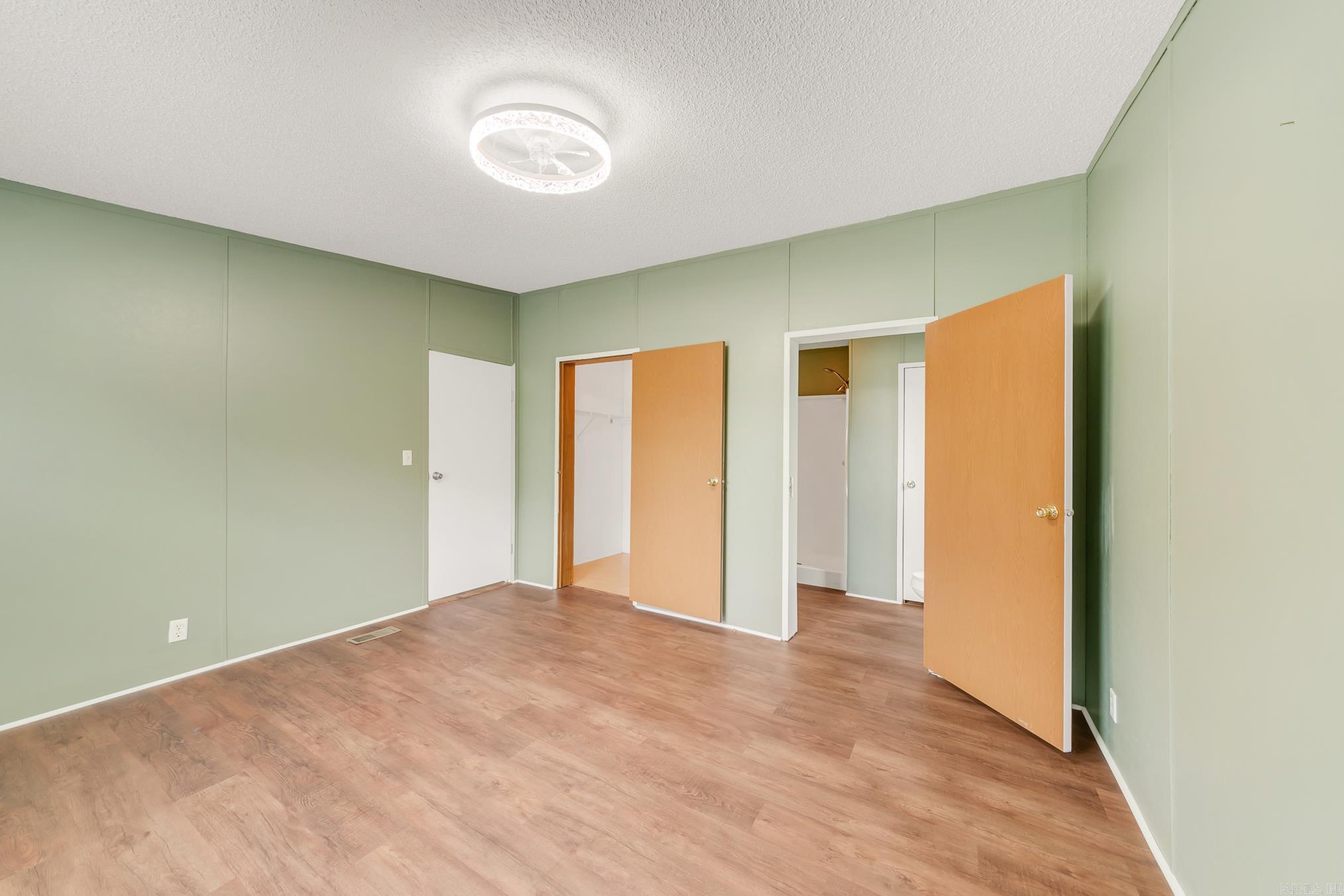 Metes & Bounds - Residential Lease