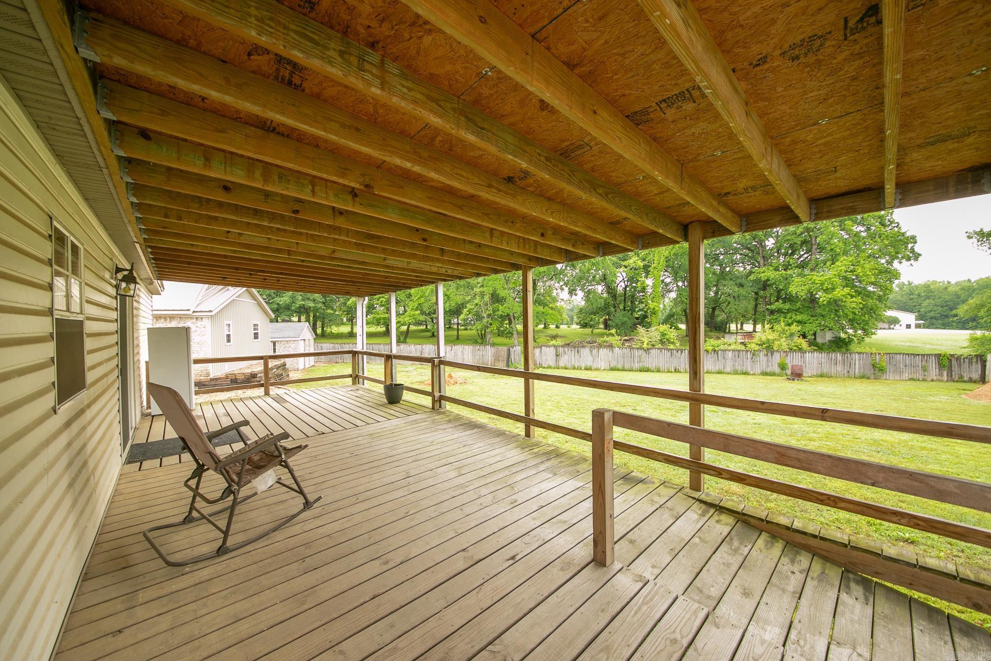 Metes & Bounds - Residential Lease