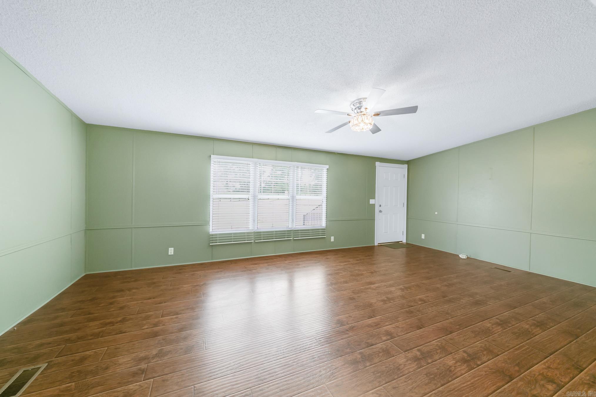 Metes & Bounds - Residential Lease