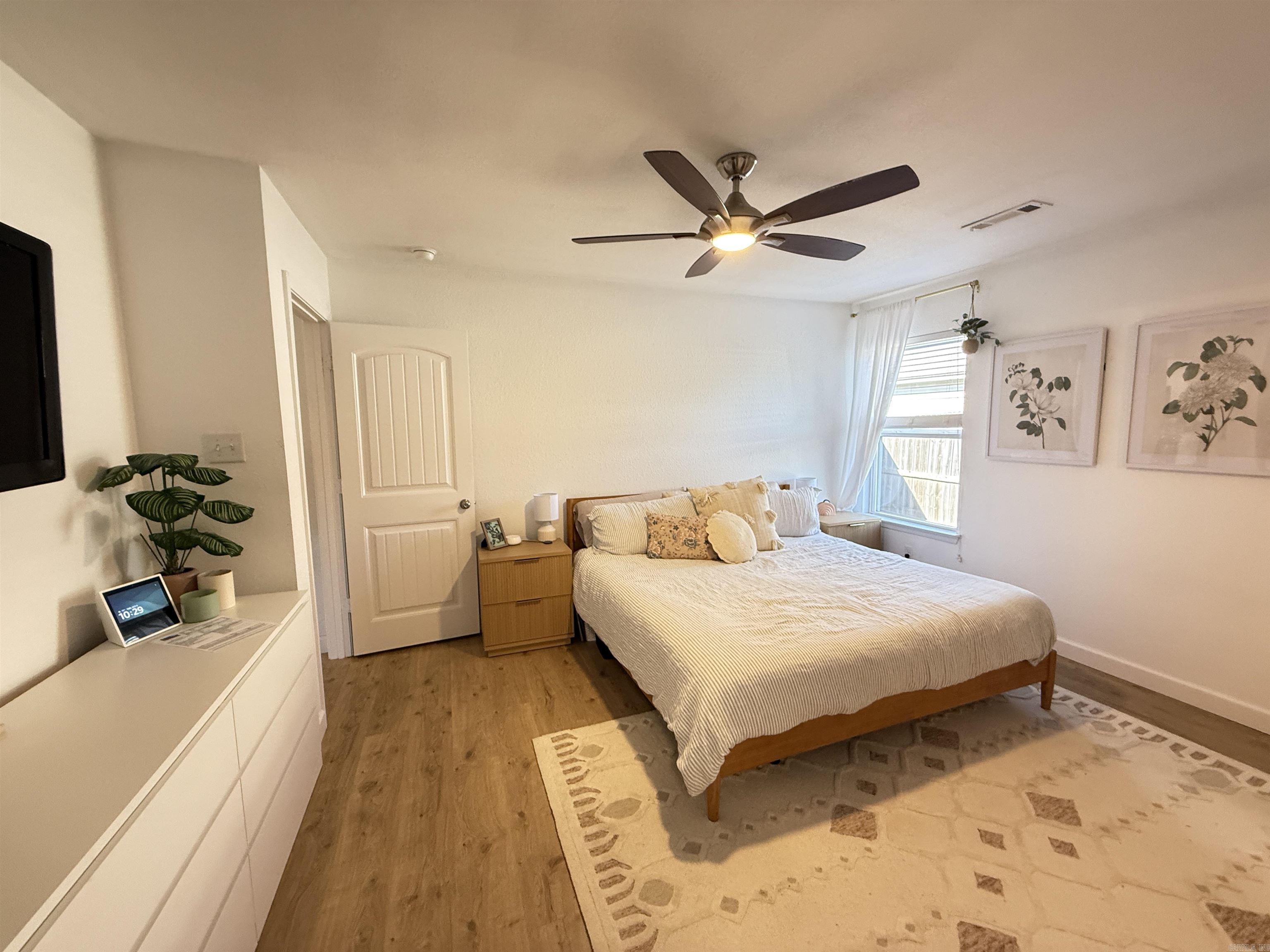 WOODLANDS EDGE - Residential