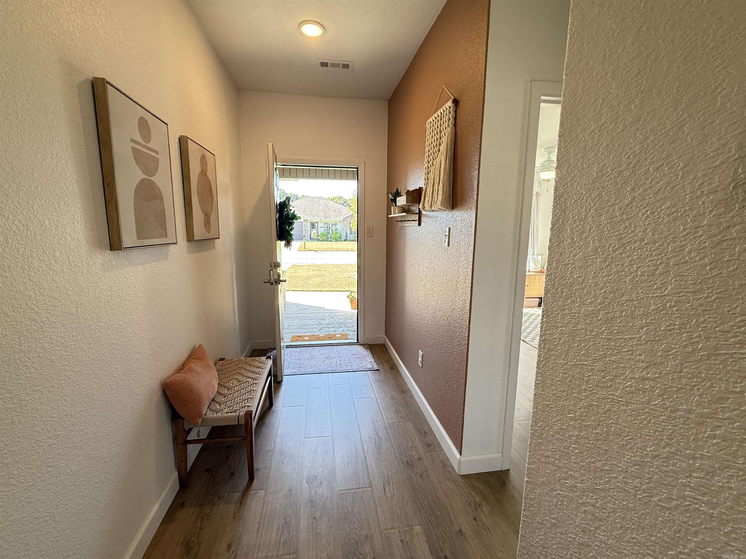 WOODLANDS EDGE - Residential