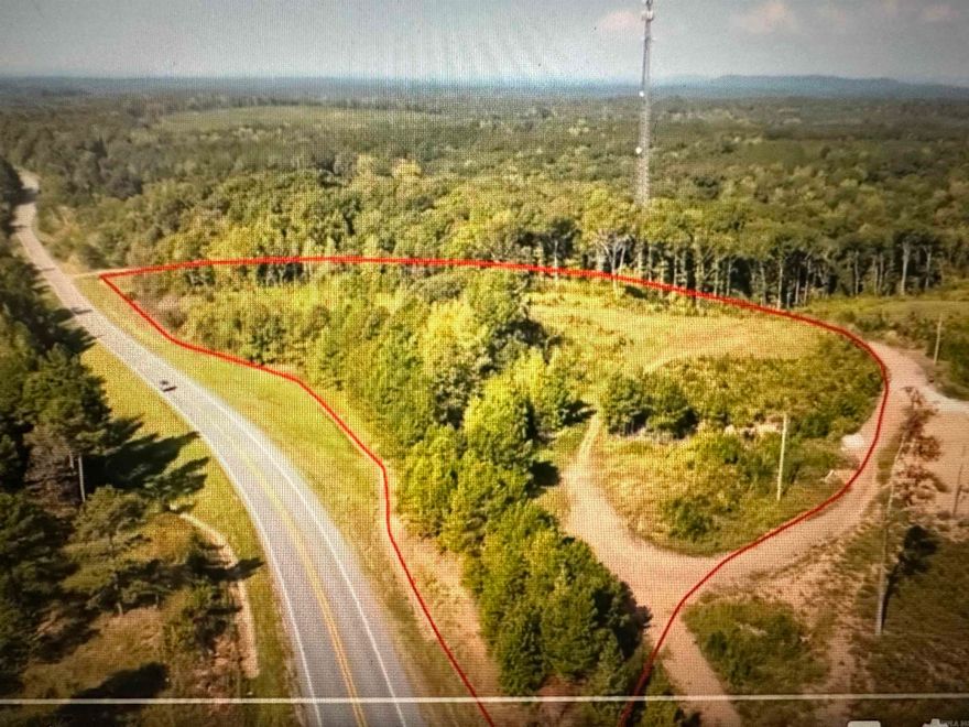 Welcome to an extraordinary opportunity in the heart of the countryside. Nestled in the picturesque Overlook Estates Subdivision, this magnificent 6.81-acre lot offers you the canvas for your dream home. Less than 15 minutes from downtown Benton.  Public water and electric are easily accessible. Call me for more information. I am thrilled to introduce you to this stunning piece of land.