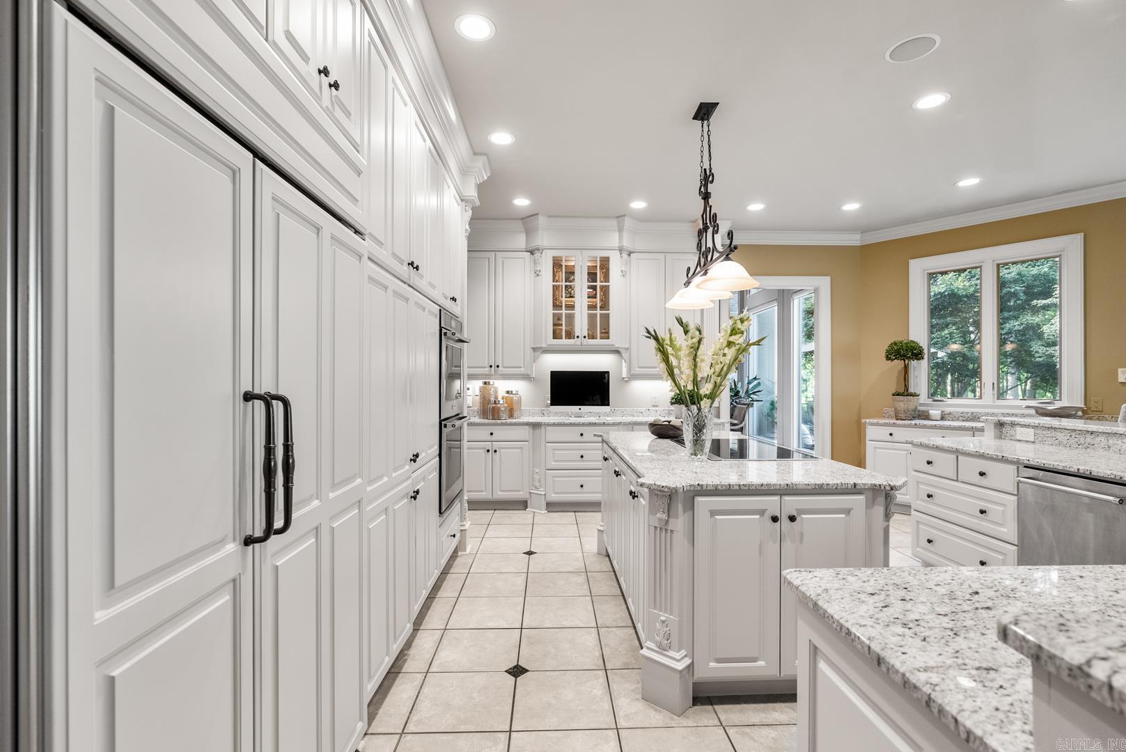 CHENAL VALLEY THE ESTATES - Residential