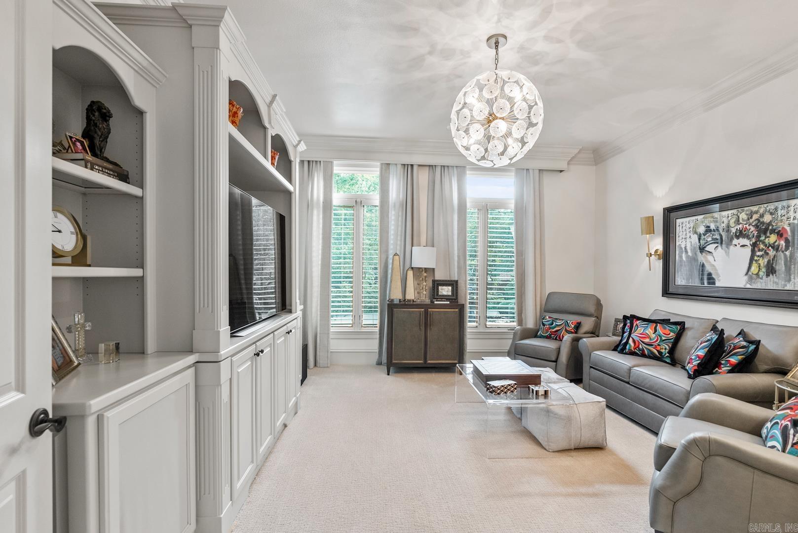 CHENAL VALLEY THE ESTATES - Residential