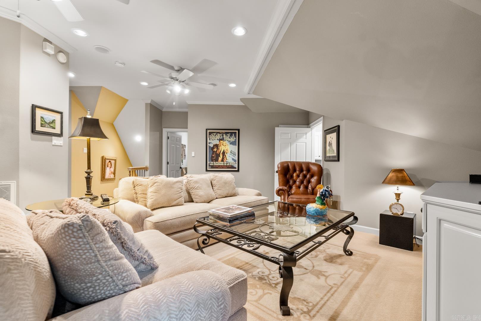 CHENAL VALLEY THE ESTATES - Residential