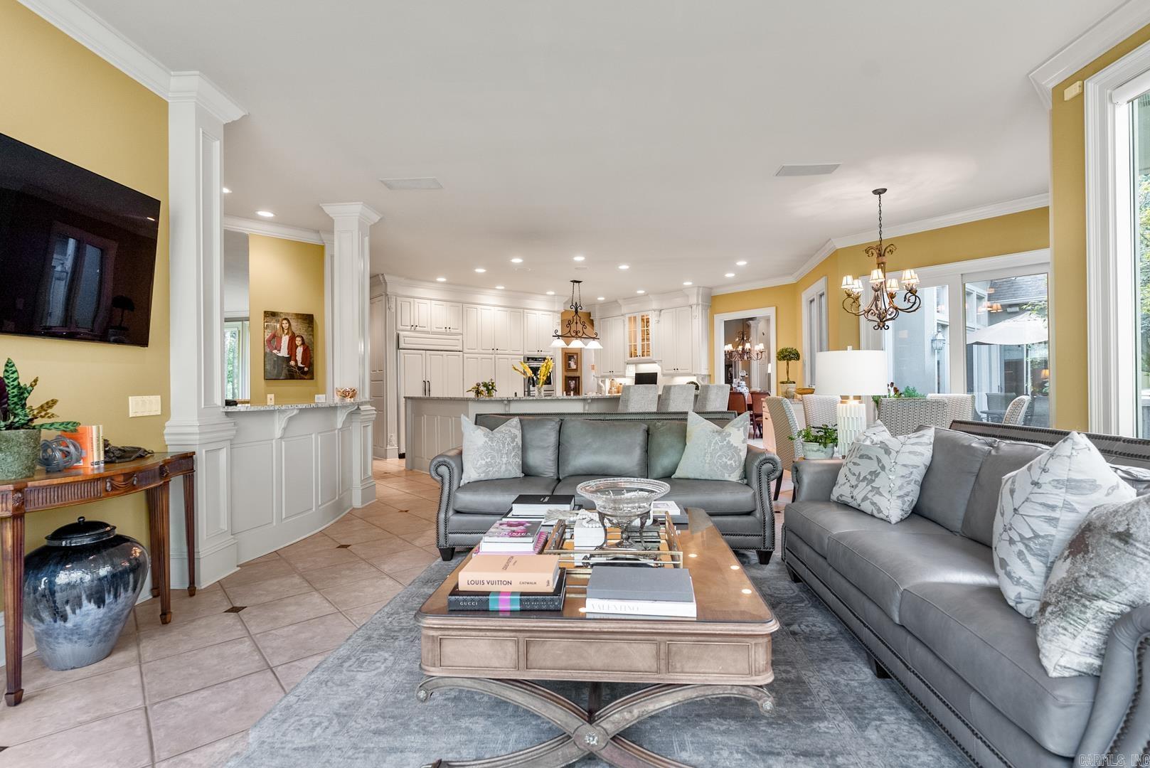 CHENAL VALLEY THE ESTATES - Residential