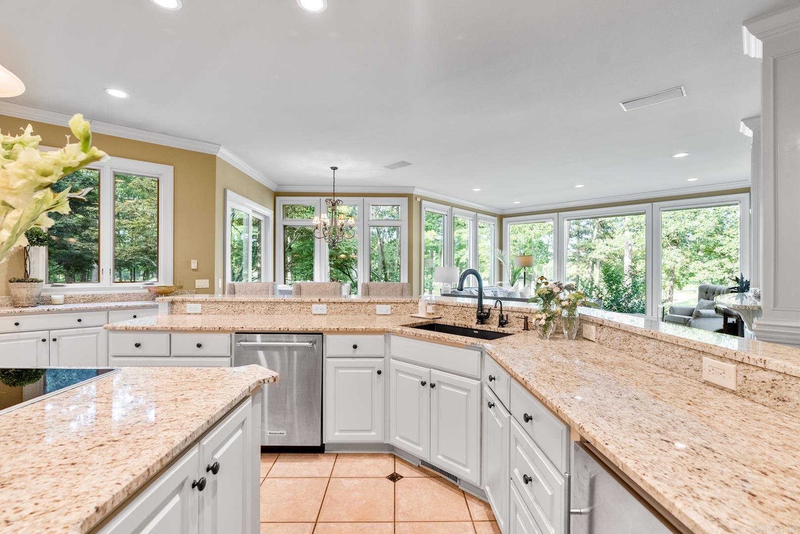 CHENAL VALLEY THE ESTATES - Residential