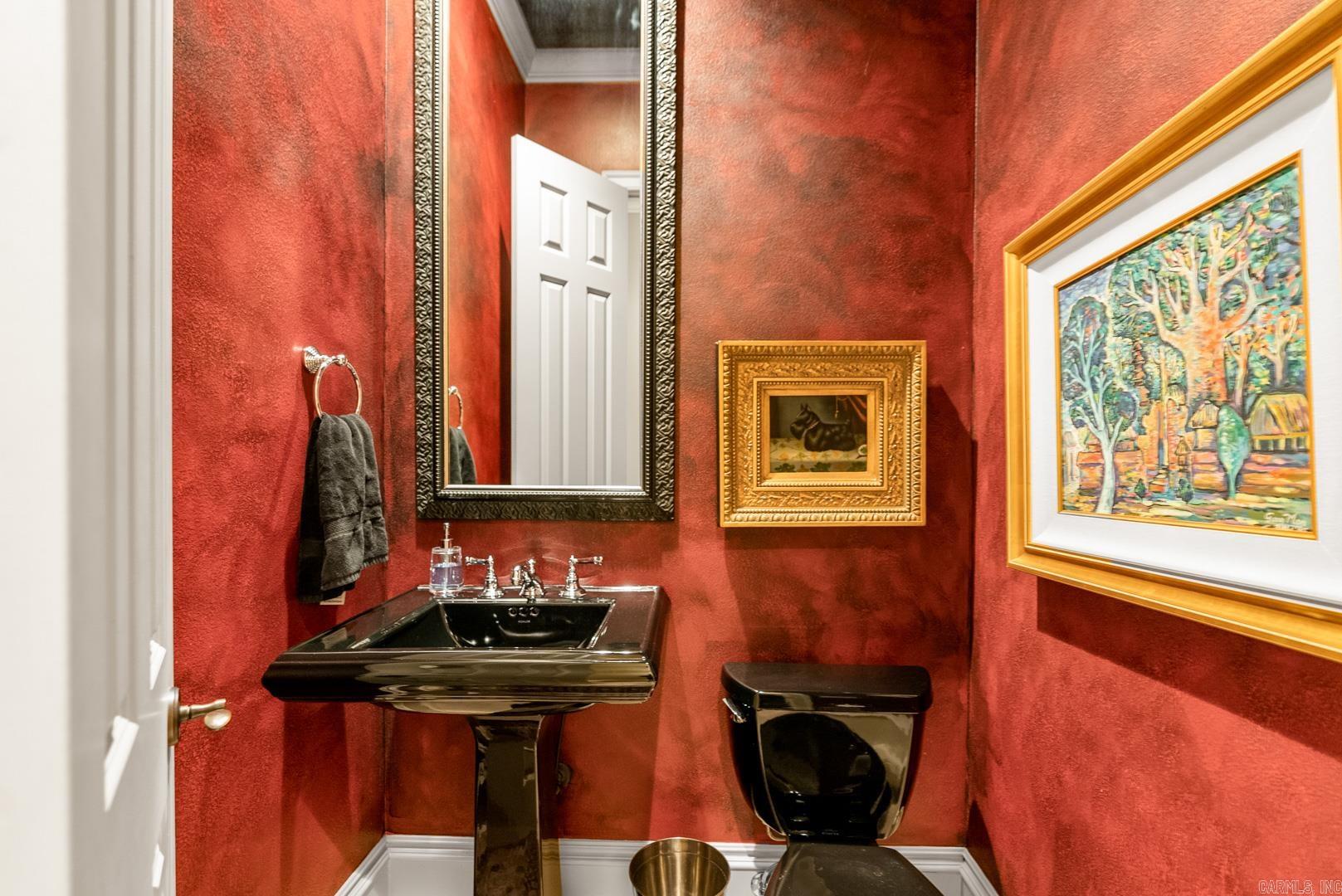 CHENAL VALLEY THE ESTATES - Residential