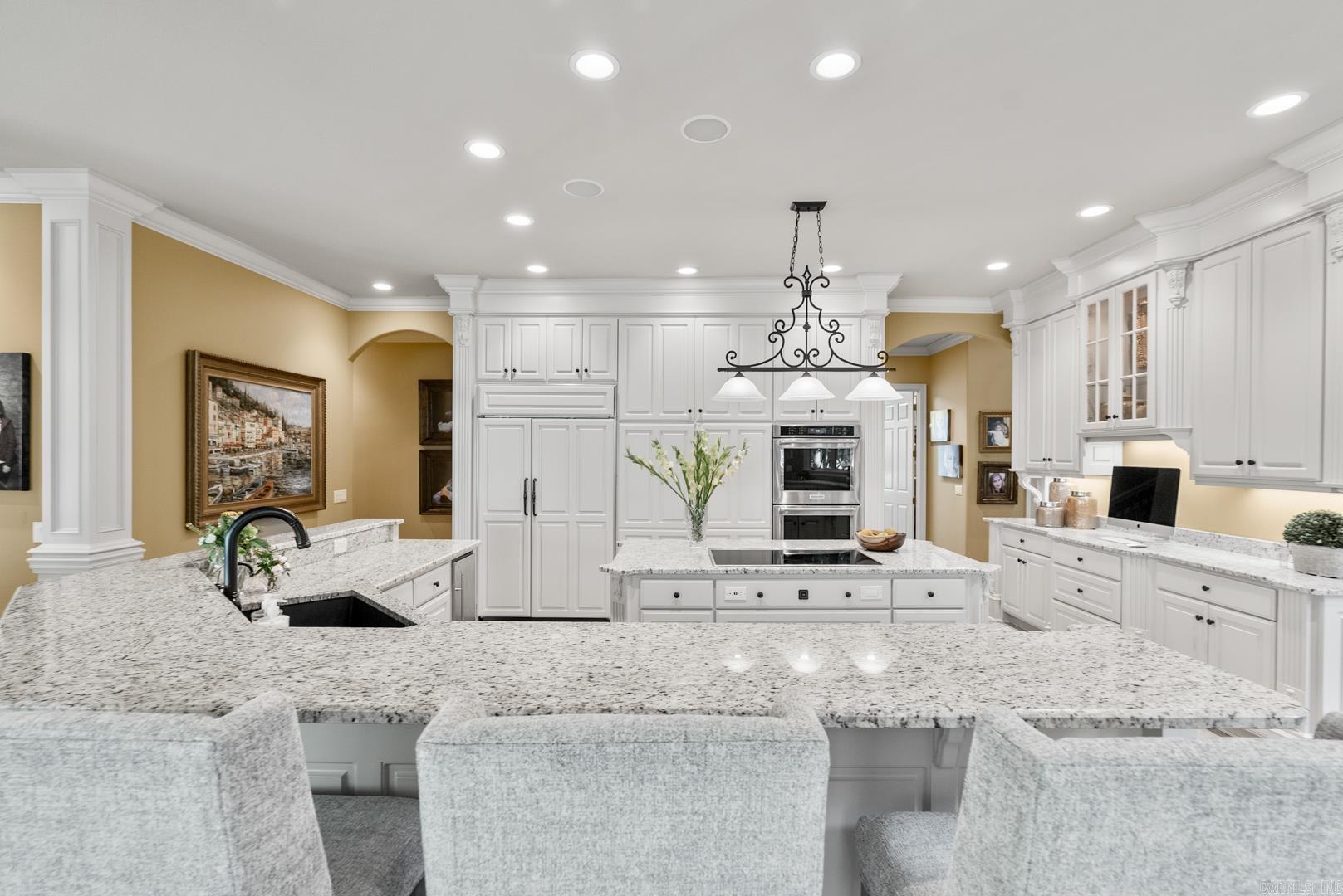 CHENAL VALLEY THE ESTATES - Residential