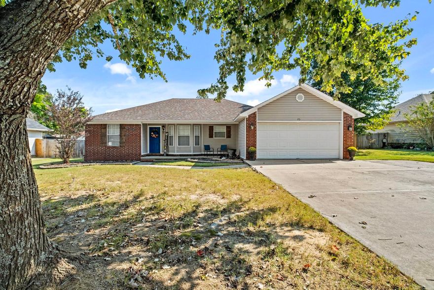 Cute one level home with a split floorplan.  This home features kitchen/dining that is open to the living room.  Laminate flooring in the living area with tile in the wet areas and carpet in the bedrooms.  Stainless steel appliances.  Spacious backyard for entertaining with outside storage.  AC-New, Roof-2020, Attic insulation-2019. Schedule your showing today!