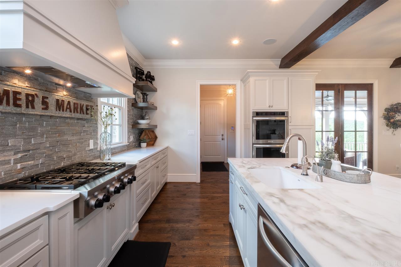 SOMERSETT ESTATES - Residential