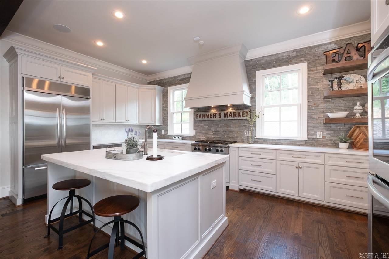 SOMERSETT ESTATES - Residential