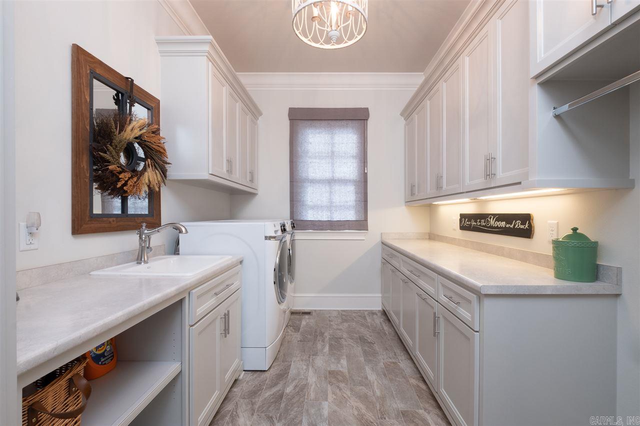 SOMERSETT ESTATES - Residential