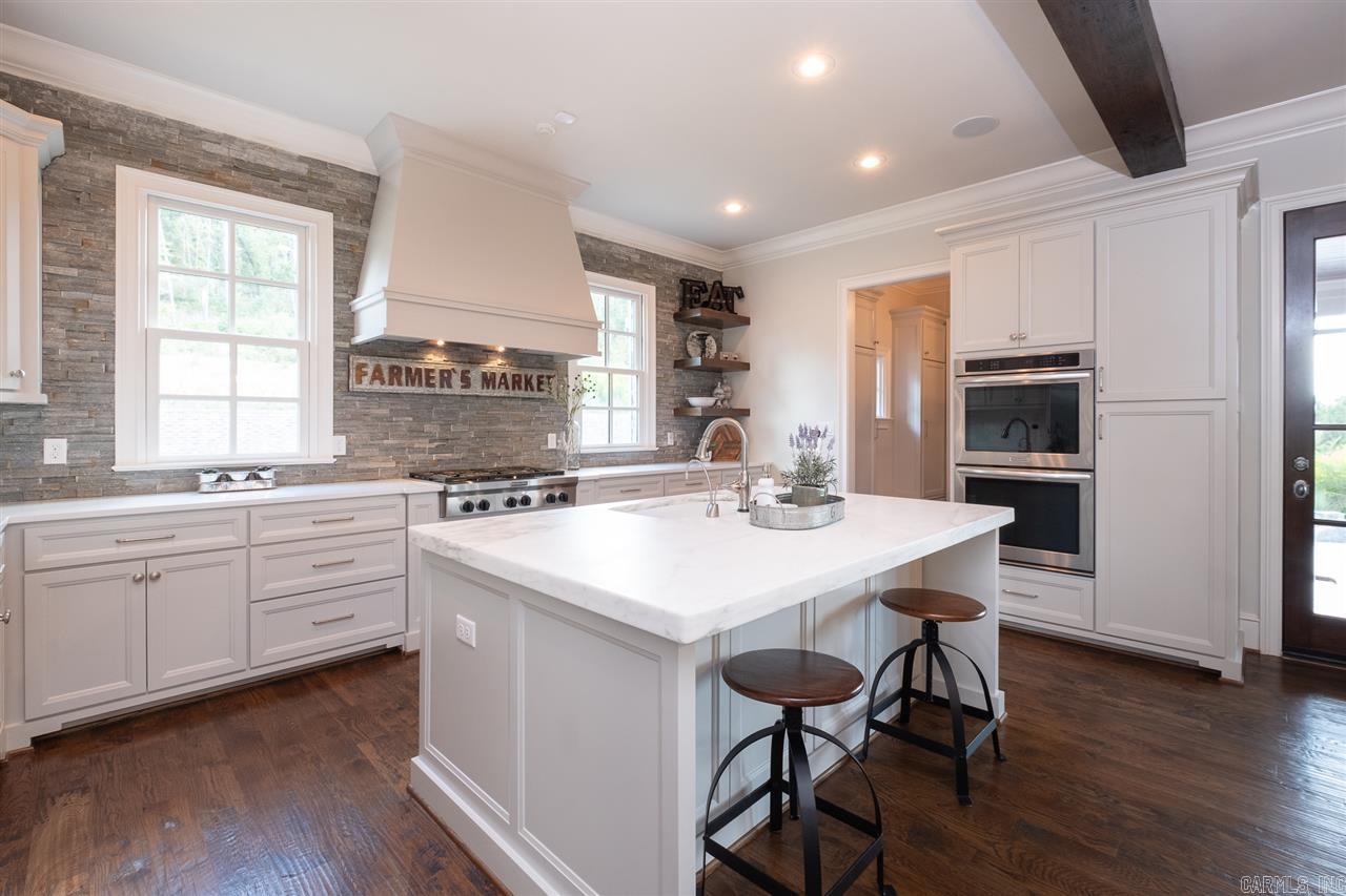 SOMERSETT ESTATES - Residential