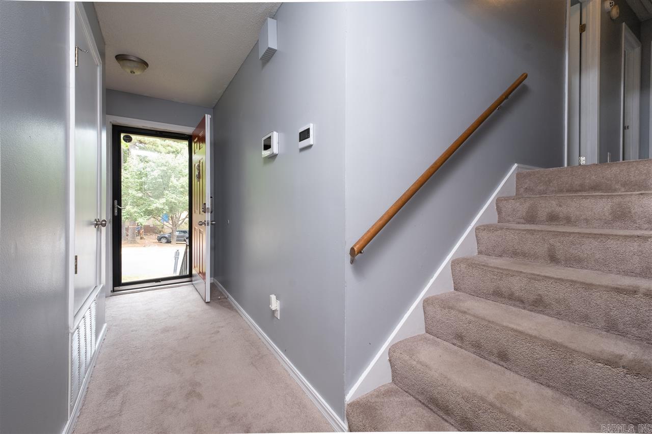 PLEASANT VIEW - Residential