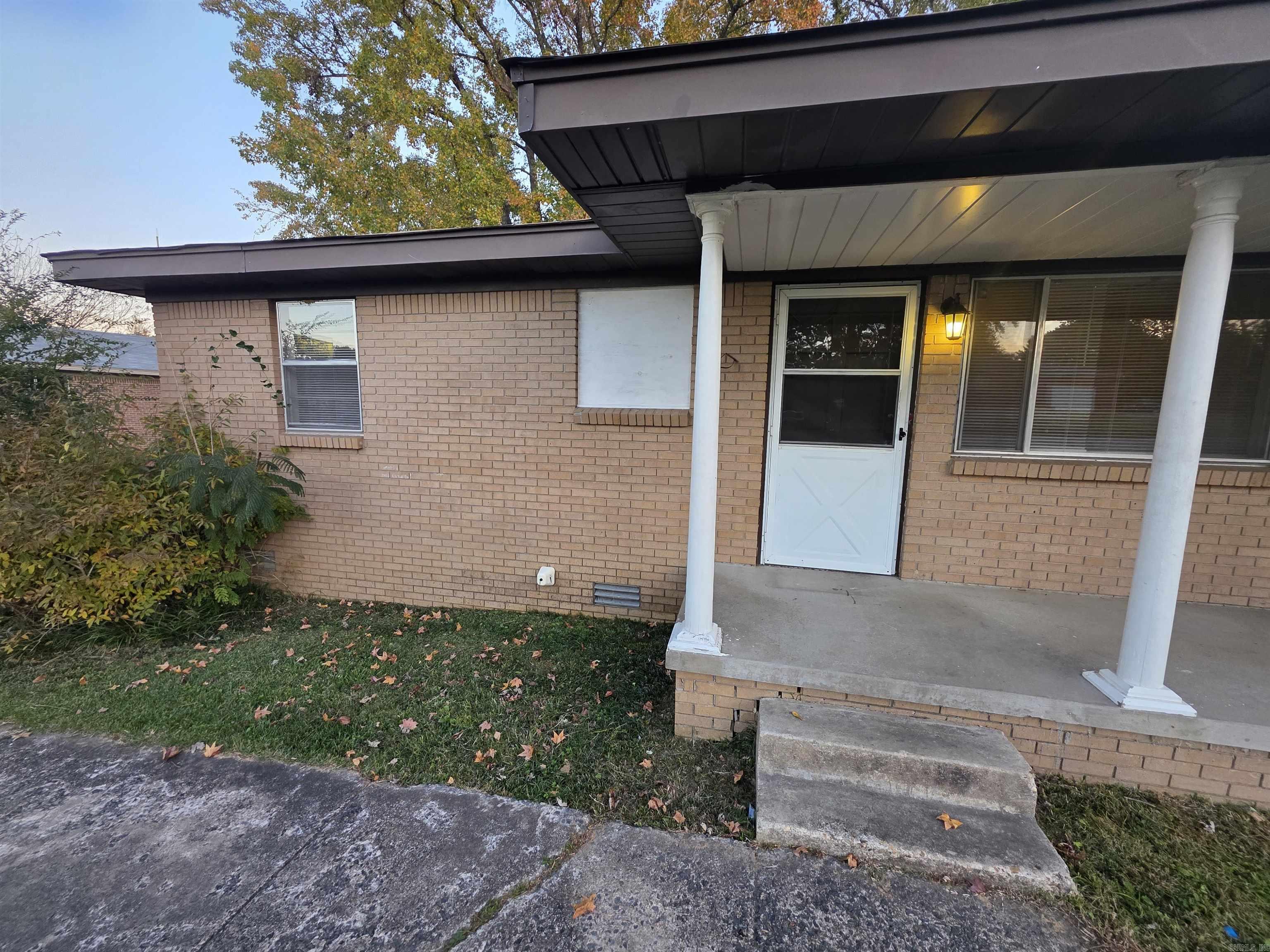 Runyan Acres - Residential Lease