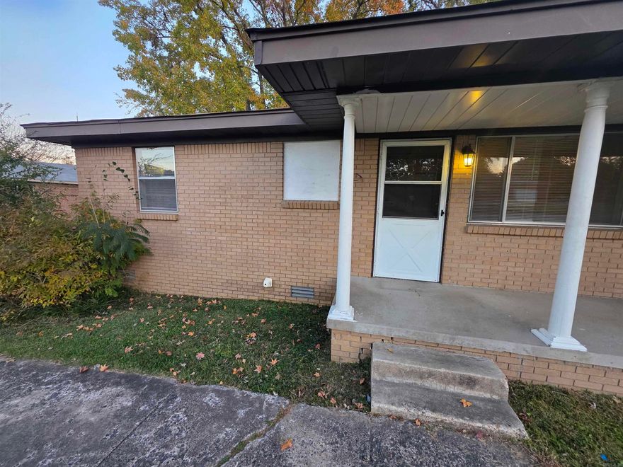 Cozy 2BD/1BA in the quiet area of Sherwood that is waiting for you to call home. Luxury vinyl flooring in living spaces and new carpet in bedrooms. Eclectic countertops in kitchen. Ceiling fans in bedrooms. This property is managed by Hoffman Team so beware of scammers - we will never ask you to Cashapp us money. The lease for this property is for 18 months to 2 years with a 3% increase after the first year. Income must be 3x the amount of rent. Deposit, first month’s rent, and the $50 administration fee due before move in. This property does not accept section 8.